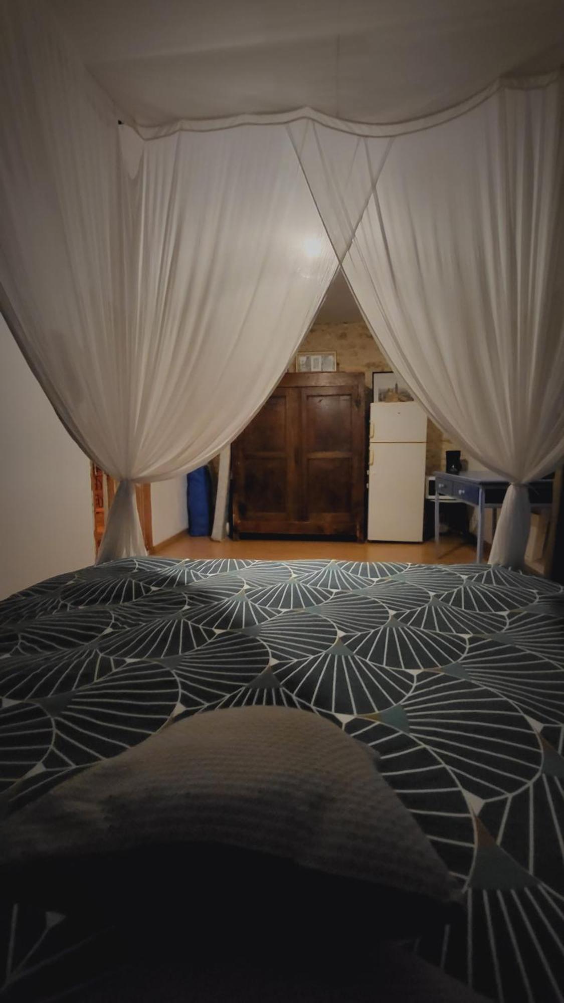 Villa Nid Charentais Angouleme pool jacuzzi à La Poterie  Extérieur photo
